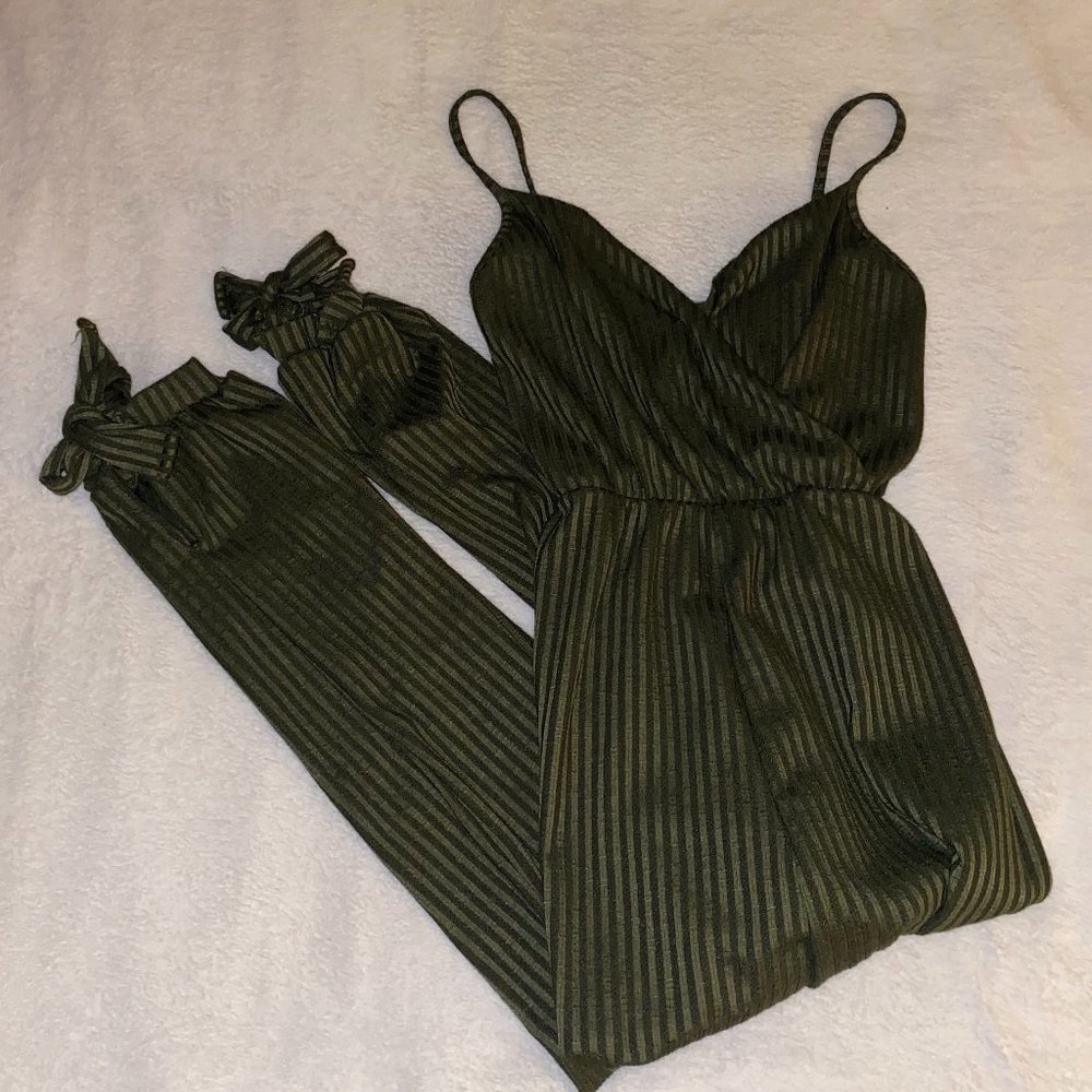 JUMPSUIT